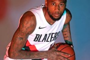 完美世界竞技平台官网-23岁生日快乐！NBA官方晒照为布雷克-韦斯利庆生